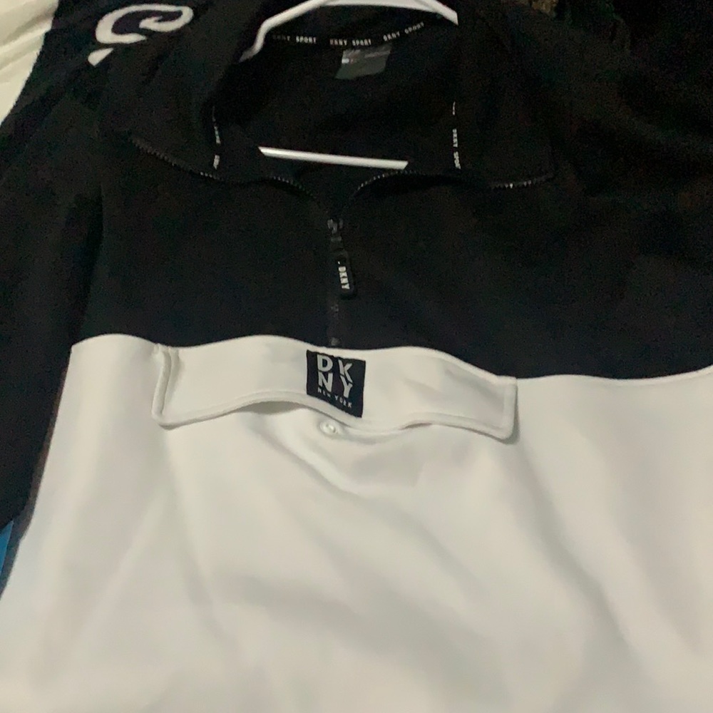 DKNY pullover